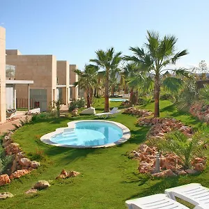 https://l-escala-resort.topcostabravahotels.com